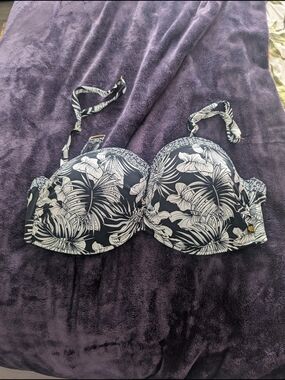 Aqua Black & White Tropical Underwire Bikini Top